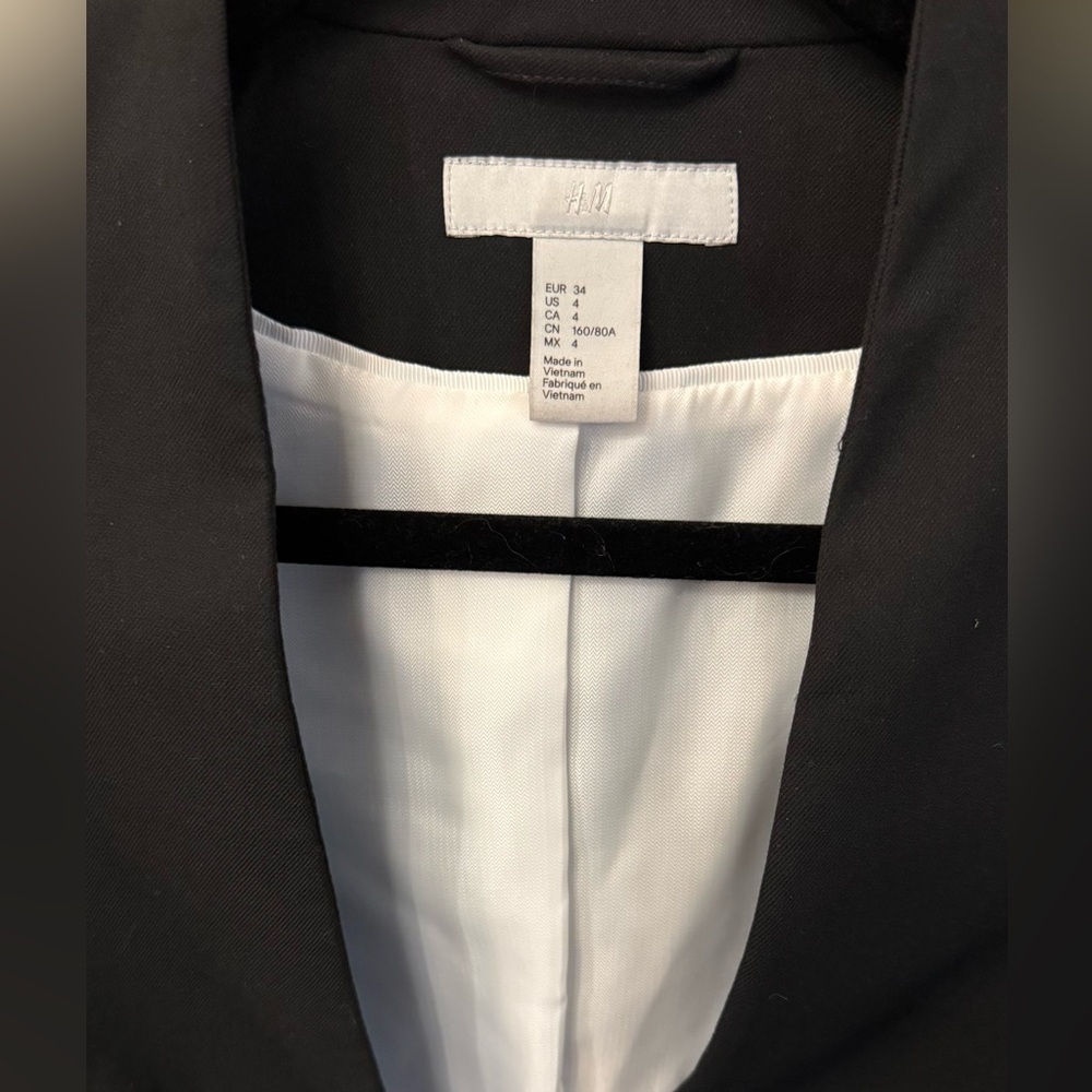 H&M Black Women's Blazer size 4 - Picture 3 of 5